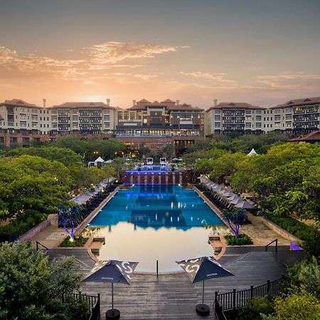 Hotel The Capital Zimbali Ballito Zewnętrze zdjęcie The Village at Sunway Putra
