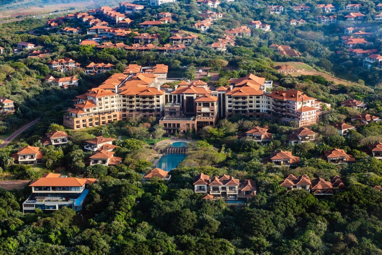 Hotel The Capital Zimbali Ballito Zewnętrze zdjęcie The Banyan Tree Hotel in Phuket, Thailand
