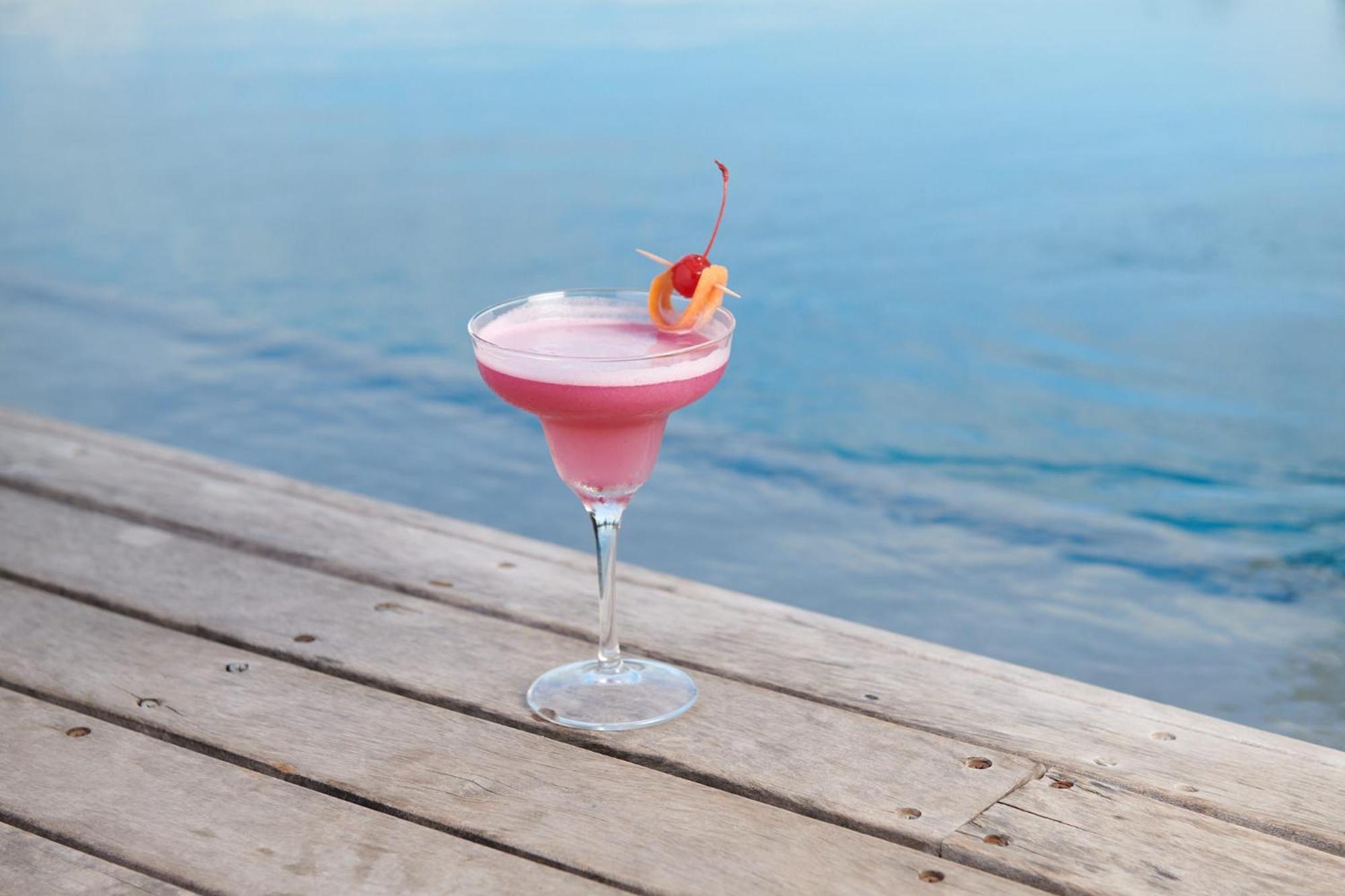 Hotel The Capital Zimbali Ballito Zewnętrze zdjęcie A strawberry daiquiri